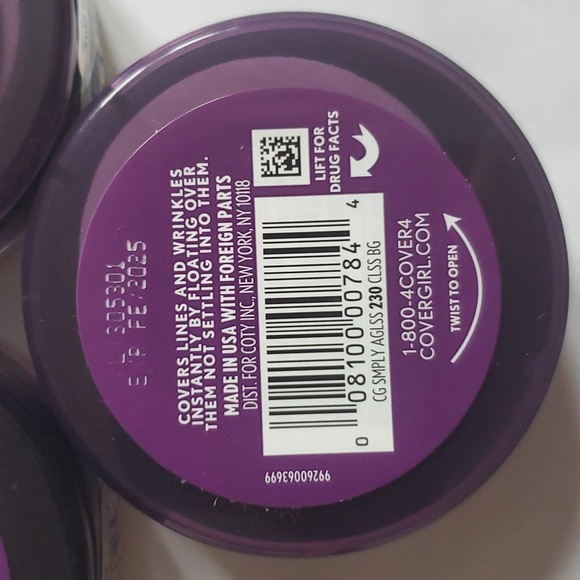 CoverGirl +Olay Simple Ageless Foundation in #230 Classic Beige 3 Pack - Picture 3 of 4